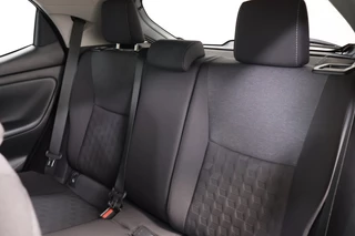 Toyota Yaris Toyota Yaris 1.5 Hybride 115 First Edition | PDC V+A - afbeelding nr 10