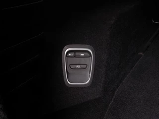Renault Grand Scénic 1.3 TCe 140pk Automaat Bose | Navi | Clima | Cruise | Dodehoek+Rijstrooksensor | Keyless Entry | Pdc V+A+Assist+Camera | Led Koplampen | Stoelverwarming | Privacy Glass | 20''lm - afbeelding nr 39