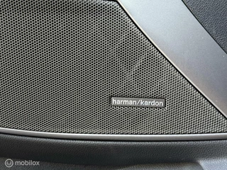 BMW 3 Serie BMW 3-serie Touring 330e xDrive M Sport Sportstoelen Panodak Harman Kardon Leer HUD Memory LED - afbeelding nr 22