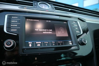 Volkswagen Passat Volkswagen Passat 1.4 TSI ACT Highline PANORAMADAK/LEDER/NAP - afbeelding nr 15