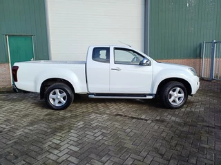 Isuzu D-Max - afbeelding nr 2