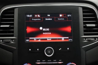 Renault Mégane Estate Renault Mégane Estate 1.5 dCi Zen - Carplay, Cruise, Clima - afbeelding nr 17