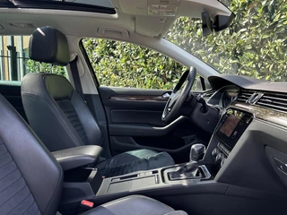 Volkswagen Passat Volkswagen Passat Variant 1.8 TSI HIGHLINE FACELIFT, PANO, NAVI, CRUISE, LEDER/ALCANTARA, ECC-AIRCO, DIGITAL, KEYLESS, ERGO-COMFORT, LICHTMETAAL 17