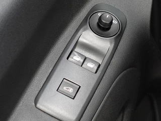 Opel Combo Opel Combo 1.5D L1H1 Edition Airco Navi PDC Achter App-connect DAB+ Trekhaak - afbeelding nr 18