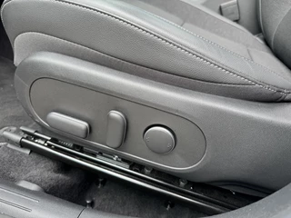 Hyundai Kona Hyundai Kona 1.6 GDI HEV Premium Sky | Schuifdak | ACC | Keyless - afbeelding nr 16
