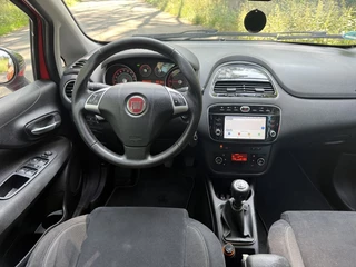 Fiat Punto Fiat Punto Evo 0.9 TwinAir Lounge navi airco 5drs - afbeelding nr 2