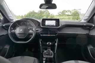 Peugeot 208 Peugeot 208 1.2 PureTech Allure - Noir Perla Nera - AppleCarPlay - Chique - afbeelding nr 17