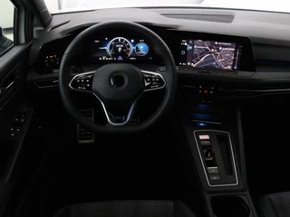 Volkswagen Golf Volkswagen Golf 1.4 eHybrid GTE | Camera | Adaptive cruise |  Carplay | Navigatie | Sportstoelen | Full LED | Sfeerverlichting | PHEV - afbeelding nr 3
