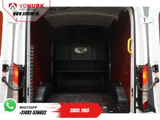 Ford Transit Ford Transit 2.0 TDCI 130 pk L3H2 DC Dubbel Cabine 7 Pers./ Riem V.V./ Adapt. Cruise/ CarPlay/ PDC/ Navi/ Camera/ Airco/ Trekhaak - afbeelding nr 14