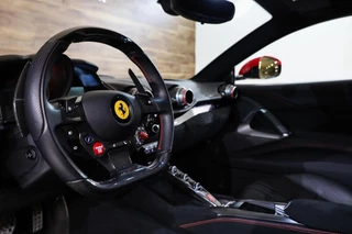 Ferrari 812 Superfast Ferrari 812 V12 Superfast|Full Carbon|Pass Display|JBL|Camera| - afbeelding nr 17