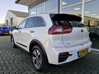 Kia e-Niro Kia e-Niro ExecutiveLine 64 kWh | Stuurwielverwarming | Camera | Navigatie | - afbeelding nr 6