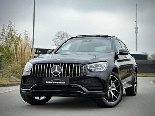 Mercedes-Benz GLC Mercedes GLC-klasse 300e 4MATIC AMG Panoramadak|Camera 360°|Sfeerverlichting|Night pakket|AppleCarplay - afbeelding nr 1