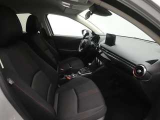 Mazda 2 Mazda 2 1.5 SkyActiv-G Homura automaat met all-weather banden : dealer onderhouden - afbeelding nr 19