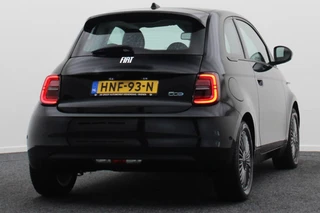 Fiat 500e Climate, Camera, Cruise, Apple Carplay, Verwarmde Stoelen, DAB, PDC, 16'' - afbeelding nr 17