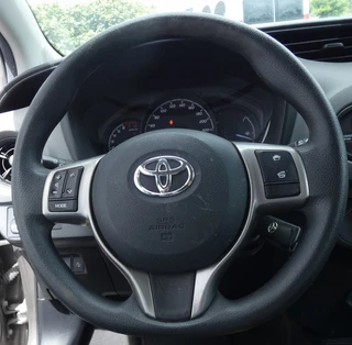 Toyota Yaris Toyota Yaris 1.0 VVT-I ASPIRATION,AIrco,Bluetooth.Trhaak - afbeelding nr 10