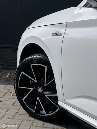 Škoda Kamiq Skoda Kamiq 1.5 TSI ACT Monte Carlo|virtual|ACC|pano|trekhaak - afbeelding nr 15
