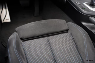 BMW 1 Serie BMW 1-serie M140i LCI2 | Schuifdak | Stuurverwarming | Navi Pro | Alcantara | HiFi Audio| M Sport onderstel | 719M | 5-deurs | - afbeelding nr 51