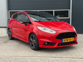 Ford Fiesta Ford Fiesta ST RACE RED 182 PK / AIRCO RECARO STOELVERWARM BT PDC CAMERA - afbeelding nr 11