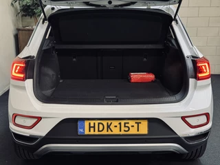Volkswagen T-Roc | Massage | IQ | Beats | Trekhaak - afbeelding nr 8