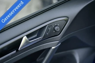 Volkswagen Golf Volkswagen Golf 2.0 TSI 4Motion R Performance Pano Akra DCC - afbeelding nr 50