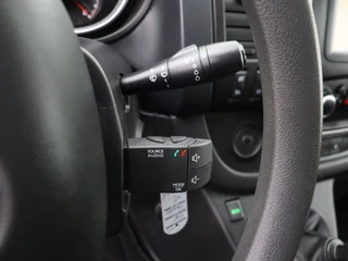 Fiat Talento Fiat Talento 2.0MultiJet 145PK Lang Imperiaal | Trekhaak | Navigatie | Betimmering | 3-Persoons | Airco | Cruise - afbeelding nr 15