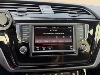 Volkswagen Touran Volkswagen Touran 1.2 TSI Highline 7p|Carplay|Allseasonbanden - afbeelding nr 50