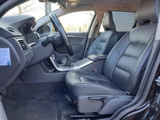 Volvo V70 | Navi | Leder | Trekhaak | LMV | PDC | Stoelverwarming | - afbeelding nr 19