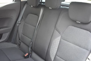 Renault Clio Renault Clio 1.0 TCE ZEN / CARPLAY / NVAI / CRUISE CONTROL - afbeelding nr 10
