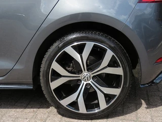 Volkswagen Golf Volkswagen Golf 1.4 TSI DSG-aut. R-Line / Navi / 18 Inch / Stoelverw. / Trekhaak / BOVAG garantie - afbeelding nr 13