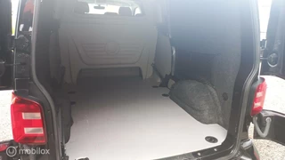 Volkswagen Transporter Volkswagen Transporter 2.0 TDI L2H1 Highline/MARGE DUS BTW VRIJ/AIRCO/CRUISECONTROL/NAVIGATIE - afbeelding nr 11