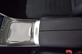 Mercedes-Benz C-Klasse Mercedes-Benz C-Klasse Estate 300 e AMG Line | Plug-in Hybride | PANO | - afbeelding nr 26