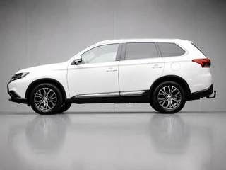 Mitsubishi Outlander Sport 2.0 Instyle (APPLE CARPLAY,NAVI,CAMERA,360 VIEW,STOEL/STUUR VERWARMING,CLIMATE,CRUISE,LM VELGEN)
