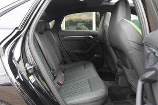 Audi RS3 Audi RS3 Limousine 2.5 TFSI quattro / Verlengd Garantie / Milltek / Keramisch / Panoramadak / Camera / Head-up / B&O / Matrix LED / ACC / Leder - afbeelding nr 11