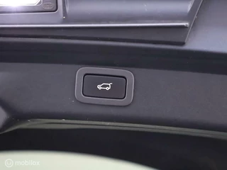 Jaguar I-PACE Jaguar I-PACE EV400 S 90 kWh | Leder | Luchtvering | Meridian - afbeelding nr 17