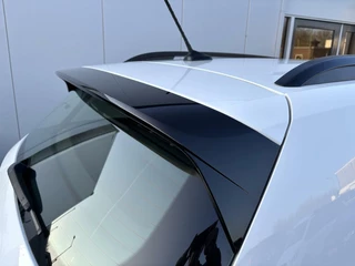 Volkswagen T-Cross Volkswagen T-Cross 1.0 TSI Life | Carplay | PDC | Lm-Velgen | Climate-Control - afbeelding nr 32