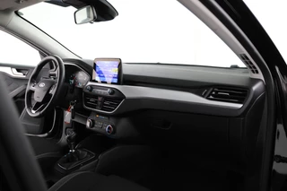 Ford Focus Ford Focus Wagon 1.5 EcoBlue Connected Cruise Control, Navigatie, Airco, Licht metalen velgen - afbeelding nr 20