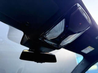 BMW 5 Serie BMW 5-serie M550i xDrive M-Pakket|Pano|Softclose|B&W|Alcantara|360|Leder - afbeelding nr 94