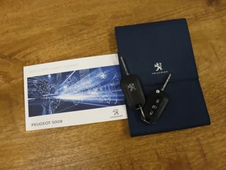 Peugeot 5008 7P [APPLE CARPLAY, CAMERA, TREKHAAK, NAVIGATIE, CRUISE CONTROL, DIGITAL DASH, NIEUWSTAAT] - afbeelding nr 19