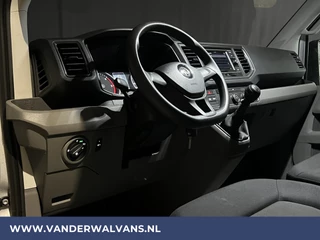 Volkswagen Crafter Volkswagen Crafter 2.0 TDI 141pk L3H2 L2H1 Euro6 Airco | Camera | Apple Carplay | Android Auto Bijrijdersbank - afbeelding nr 11