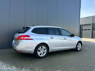 Peugeot 308 Peugeot 308 SW 1.2 PureTech Blue Lease Executive N.A.P grijs - afbeelding nr 10