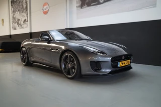 Jaguar F-Type Jaguar F-Type P300, 2.0T R-Dynamic like new (2019) - afbeelding nr 1