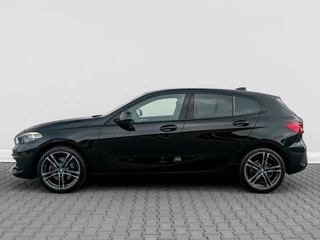 BMW 1 Serie BMW 1-serie 118i Automaat 140pk Executive Sport Edition | Carplay | Sportstoelen | Full LED - afbeelding nr 12
