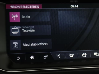 Land Rover Range Rover Land Rover Range Rover 4.4 SDV8 Autobiography | Panoramadak |  Adaptive cruise | Leder | Meridian | 360 camera | Stoelventilatie | Head-Up | Massage - afbeelding nr 26