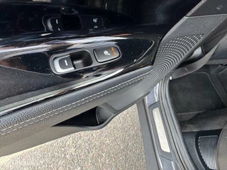 Kia Niro Kia Niro 1.6 GDi PHEV DynamicLine  / Plug-inn Hybride / volledig elektrisch rijden 65 km hierna Hybride aandrijving , Navi / Camera achter / Parkeerhulp rondom / Stoel & stuur verwarming /  fab garantie 7 jaar / 150.000km - afbeelding nr 23