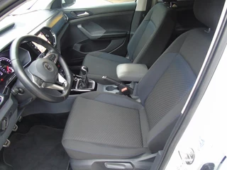 Volkswagen T-Cross Volkswagen T-Cross 1.0 TSI United Edition - 2020 - 32DKM - Navigatie - PDC - Cruise - afbeelding nr 18