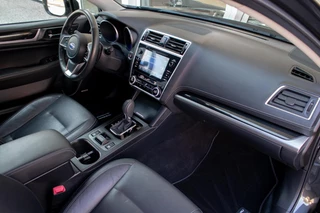 Subaru Outback Subaru Outback 2.5i CVT Premium | Eyesight | Navigatie | Trekhaak | - afbeelding nr 9