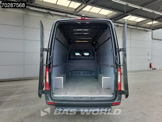 Mercedes-Benz Sprinter Mercedes Sprinter 317 CDI Automaat L3H2 170PK Airco Camera Parkeersensoren MBUX CarPlay Euro6 L3 15m3 Airco - afbeelding nr 3