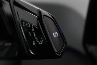Volkswagen ID.3 Volkswagen ID.3 First Plus 58 kWh | Stoel & stuurverwarming |  Adaptive cruise | Matrix LED | Carplay | Keyless | Navigatie | Camera | Navigatie - afbeelding nr 16