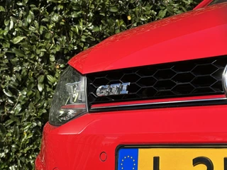 Volkswagen Polo Volkswagen Polo 1.8 TSI GTI, FACELIFT, NAVI, CRUISE, LED, ECC-AIRCO, STOELVERWARMING, PARKEERSENSOREN, LICHTMETAAL 17