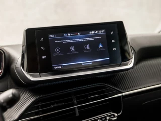 Peugeot 208 Peugeot 208 1.2 PureTech Sport (APPLE CARPLAY, NAVIGATIE, 360 CAMERA, PARKEERSENSOREN, LM VELGEN, SPORTSTOELEN, CRUISE, LANE ASSIST, NIEUWE APK, NIEUWSTAAT) - afbeelding nr 25